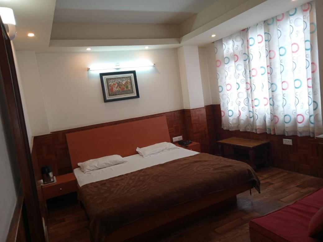 Bon Hotel Crystal Palace Gangtok Luaran gambar