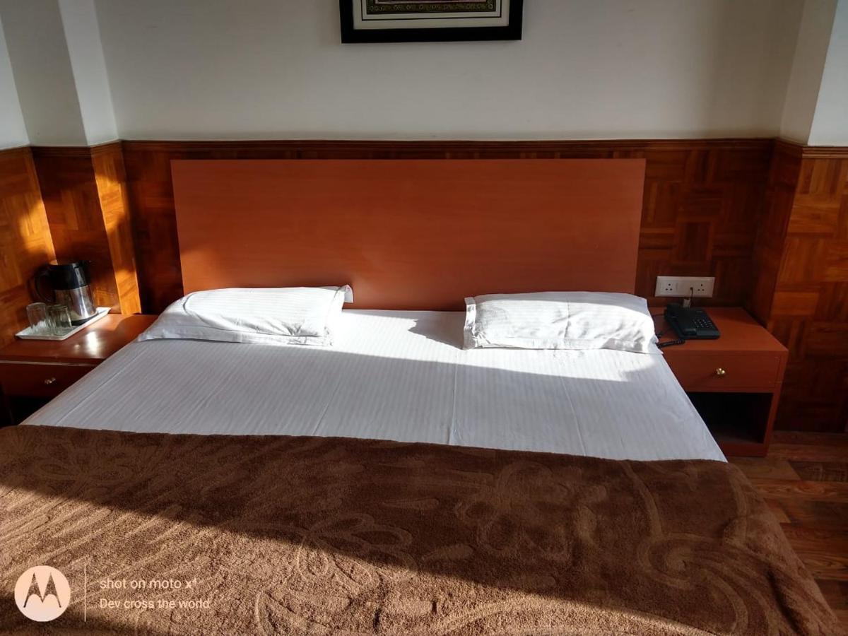 Bon Hotel Crystal Palace Gangtok Luaran gambar